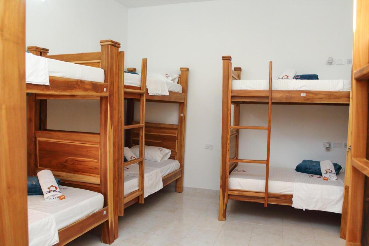 Hostal Casa Torres Centro Historico - Adults Only Картахена Экстерьер фото