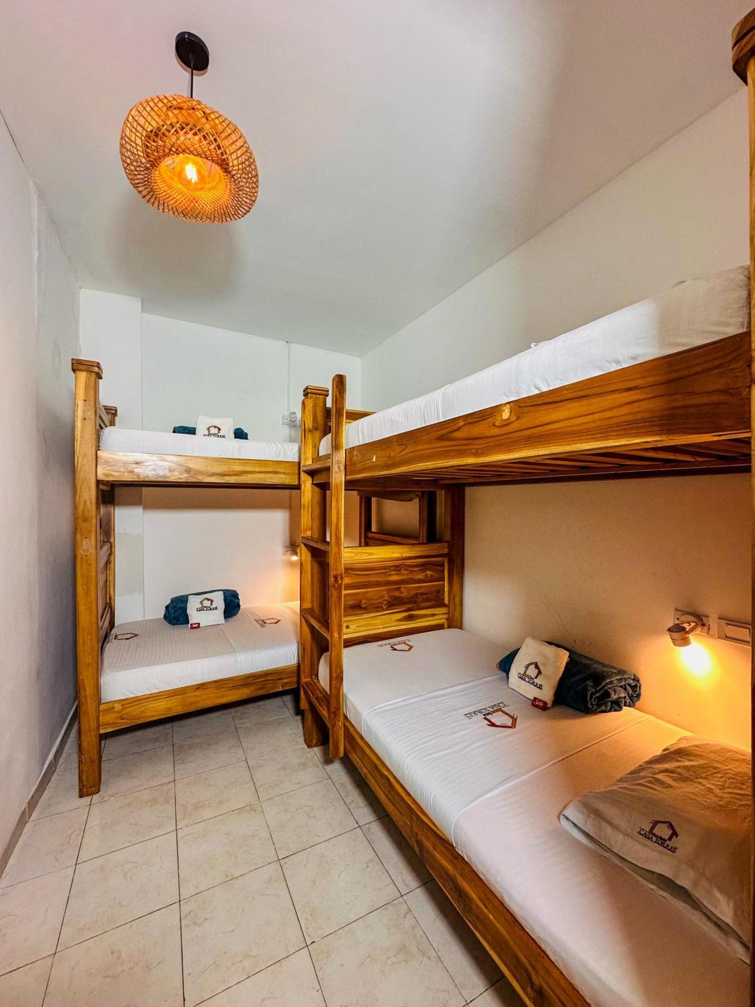 Hostal Casa Torres Centro Historico - Adults Only Картахена Экстерьер фото