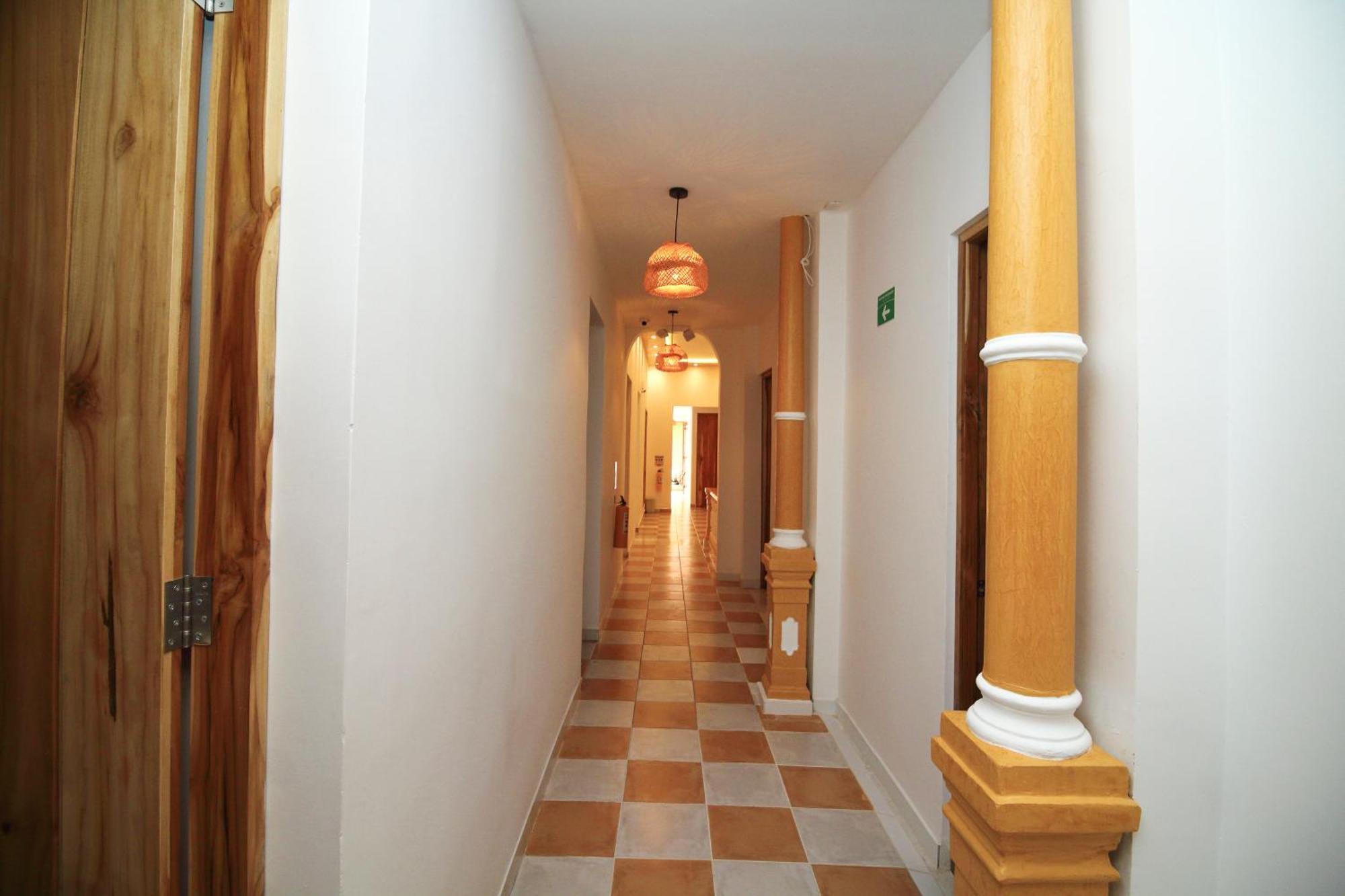 Hostal Casa Torres Centro Historico - Adults Only Картахена Экстерьер фото