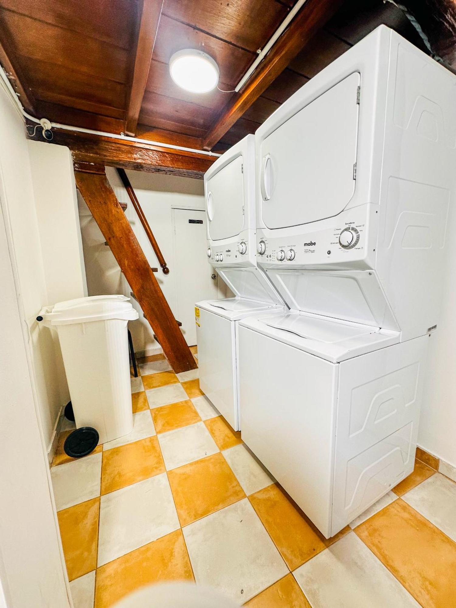 Hostal Casa Torres Centro Historico - Adults Only Картахена Экстерьер фото